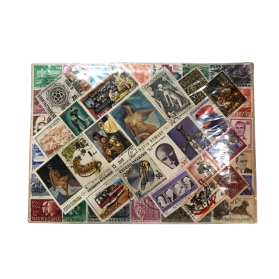 1 packet of Stamps From Around The World Bundle (2) 