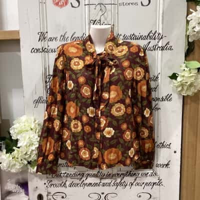Princess Highway Brand! NWOT AUTUMN FLORAL PATTERN BUTTON UP NECK TIE-UP DETAILED SHIRT! Womens  Size 12 Button Up Top / Floral Top / Long Sleeve Shirt Burnt Orange / Floral / Maroon / Pattern 