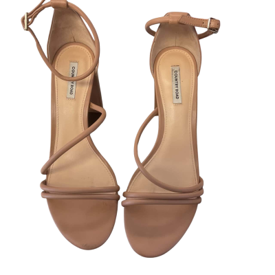 Country Road Womens  Size 41 Heels Beige / Nude 