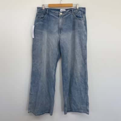Princess Polly Light Blue Wash Ramos Low Rise Wide Leg Jeans  Size 16 