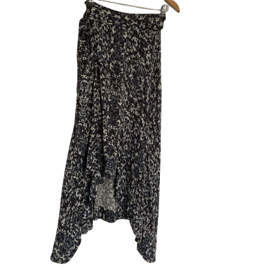Saba size 8 patterned skirt