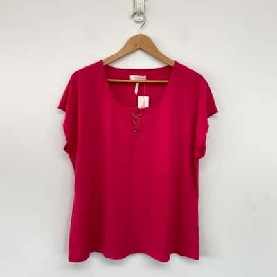 Millers Hot Pink Ext Sleeve Ring Detail Top  Size 16 