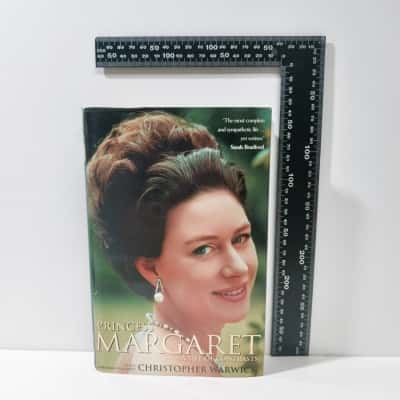 Princess Margaret A Life Of Contrasts Book 