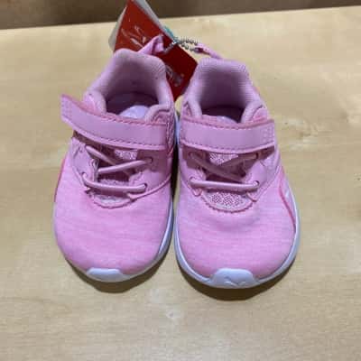 Puma Kids  Size 3 Pink  RRP $38