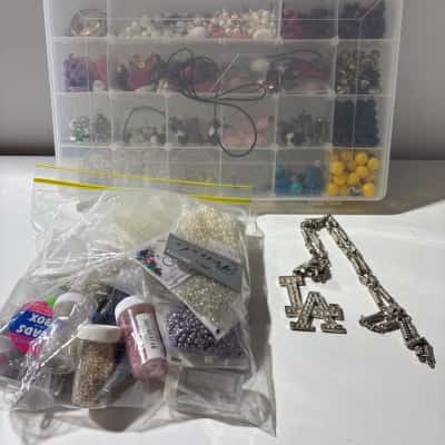 Beads sets & broken sparkly costume necklace 