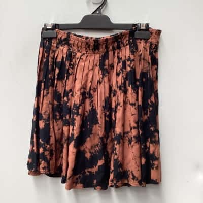  Womens  Size M Midi Skirt / Pleated Skirt Black  / Brown / Multicoloured / Pattern -elastic waist