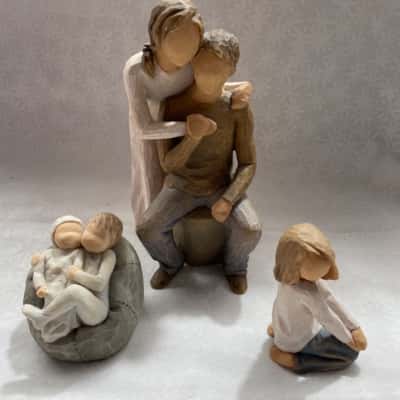 Willow Tree (family theme) figurines x 3