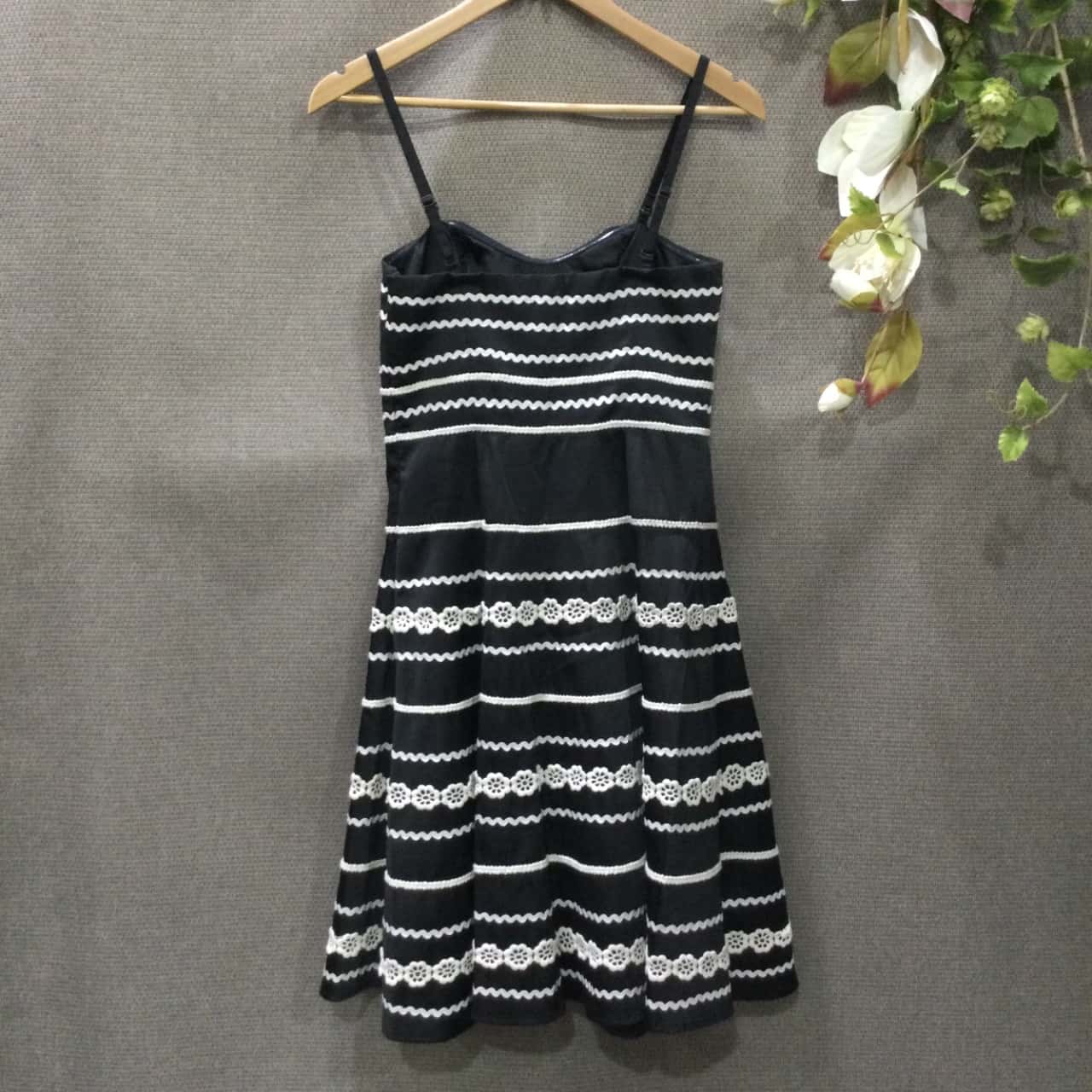 slim fit dress slacks Black Fit And Flare Dress Puff Sleeve main image 0