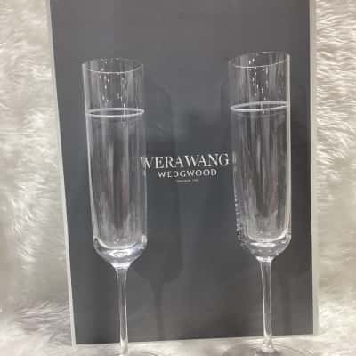 Vera Wang Toasting Flutes