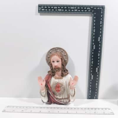 Wall Mount Jesus Figurine Decoration