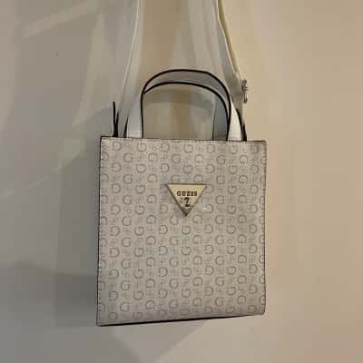 Guess Womens Cross Body Mini Handbag White RRP $129