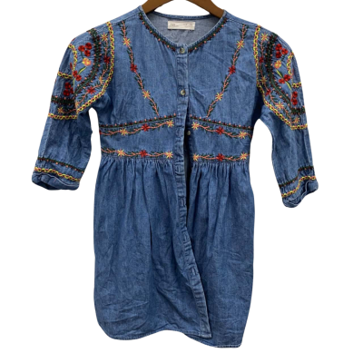 Zara Kids Girls Denim Floral Dress Size 9 (s) Zara Kids Girls Denim Floral Dress Size 9 (s)