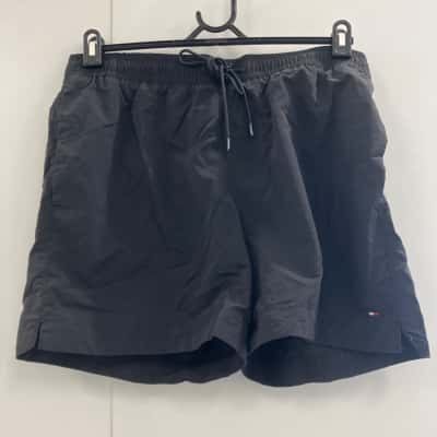 Tommy Hilfiger Mens Black Shorts Size XL 