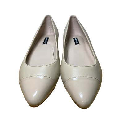 Nine West Citaye Womens  Size 10 Flats (natural)