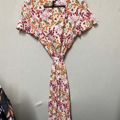 Vero Moda Womens  Size M Floral / Orange / Pink  / White Dress 
