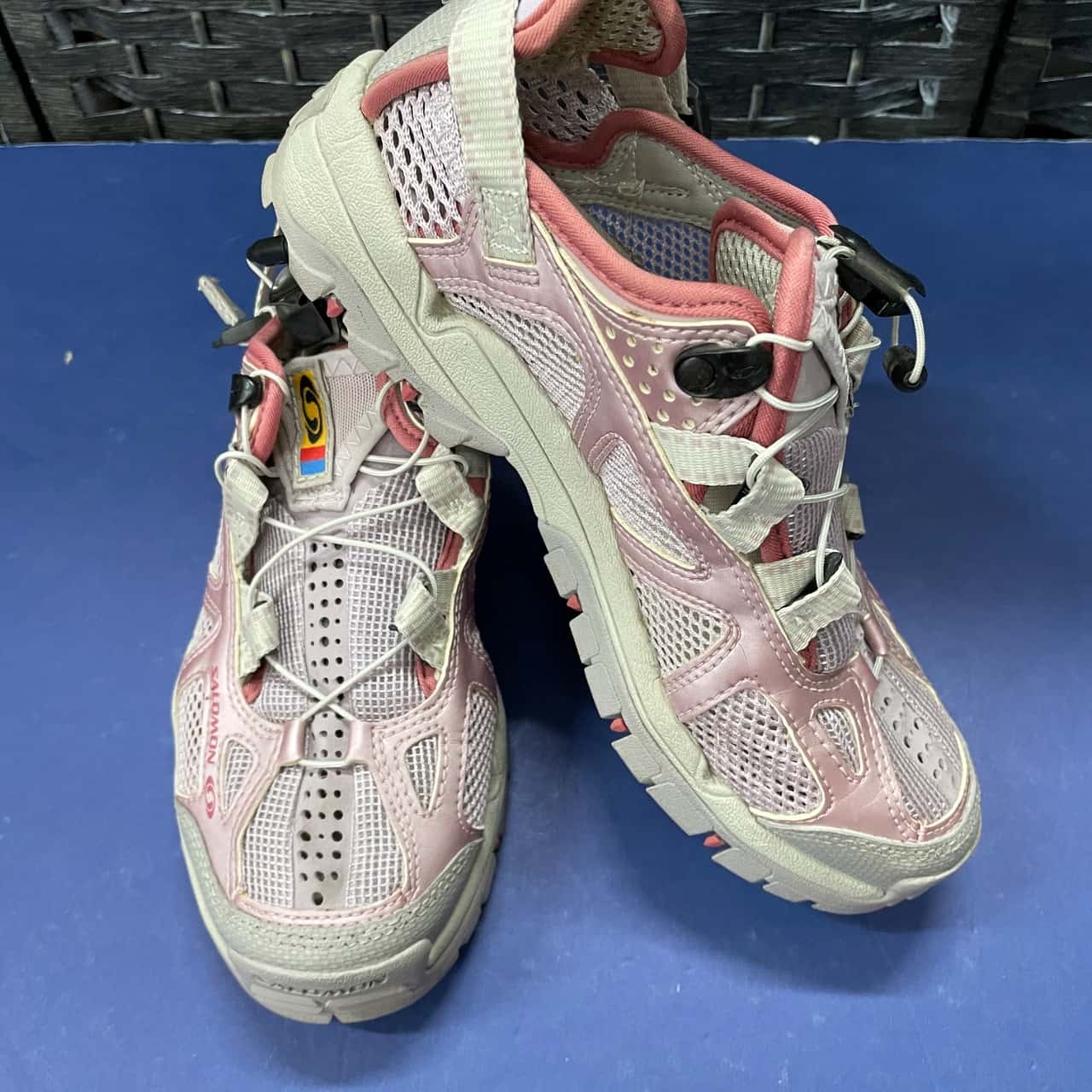 Salomon Womens Size 38 Trainers Pink (s)