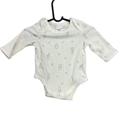 Peter Rabbit Baby  Size 000 Onesie and Pants Off White 