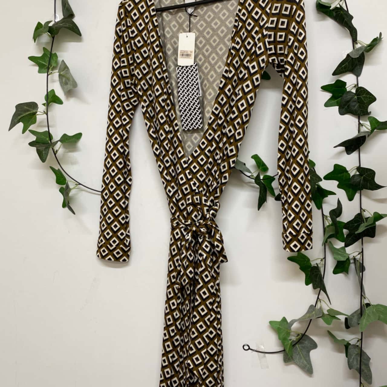 Diane Von Furstenberg Wrap Dress(s) - New With Tags | Salvos Stores
