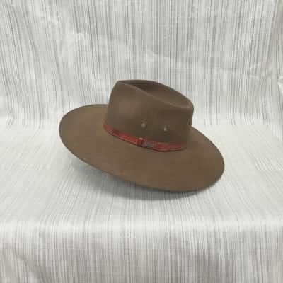 Akubra Mens Brown  Cowboy Cattlemans Outback Hat with Brown Leather Band & Akubra Badge Size 55 