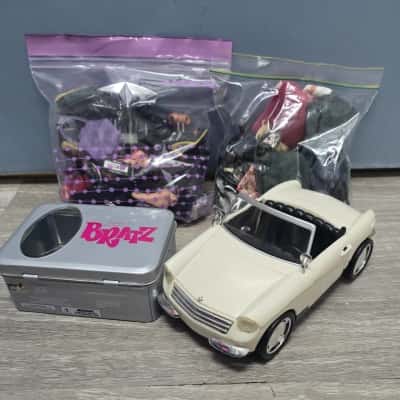 Bratz assorted accessory bundle
