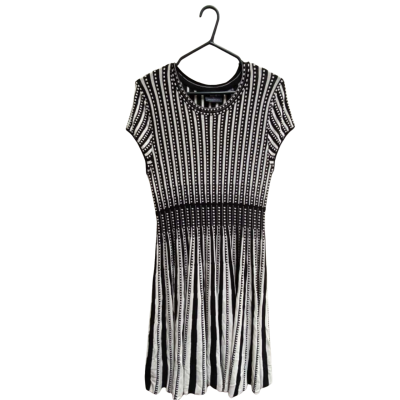 Anthropologie Womens  Size L Short Sleeve Dress  Black  / White 