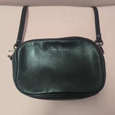  Status Anxiety: Cross Body Bag Black 