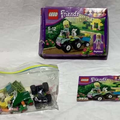 Lego Friends 3935 "Stephanie's Pet Patrol"