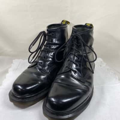 Dr Martens Mens ALL BLACK PATENT Size 11 BOOTS