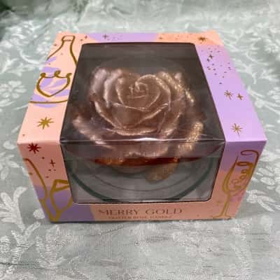 Merry Gold Glitter Rose Candle