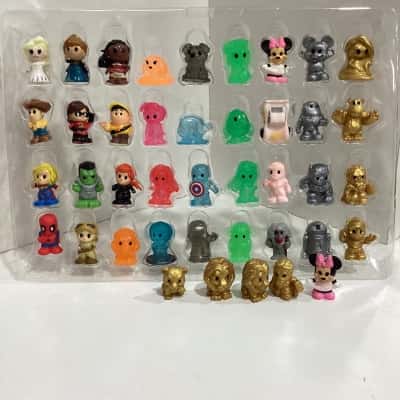 Disney Ooshies 37 pieces collectables 