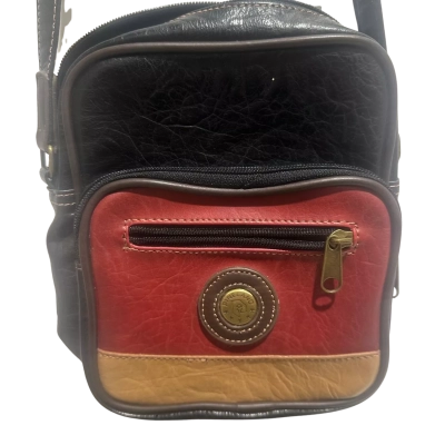 Pineland small leather crossbody/travel bag