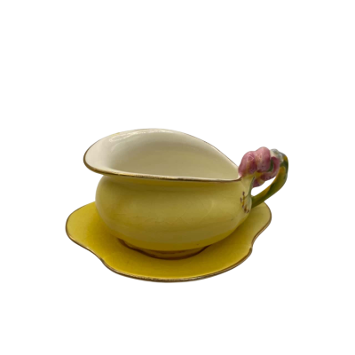 Royal Winton sauce boat and dish 
