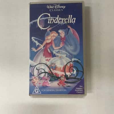 Disney -Cinderella -Video