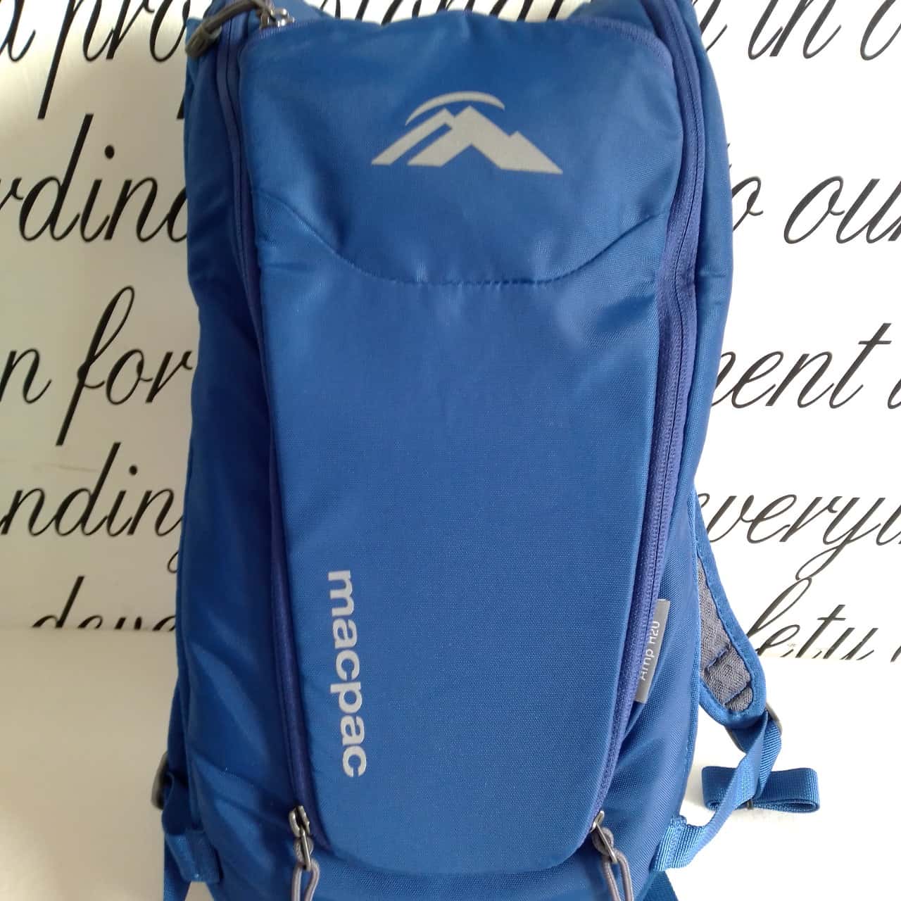 Mens Macpac AMP H20, Water Back Pack, Blue/Grey, Without Water Bladder. (s)