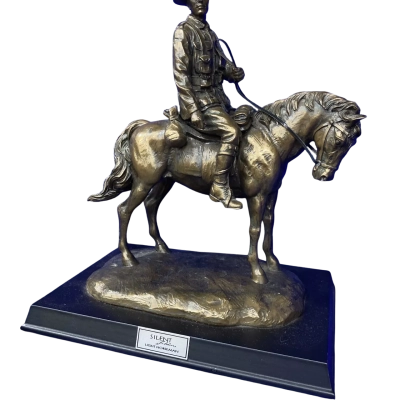 Silent Soldiers Light Horseman Bronze. 25x14cm.