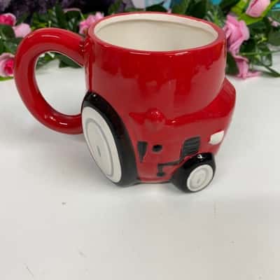 Red Tractor Mug 