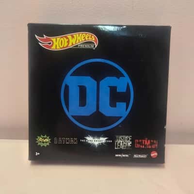 Mattel Hot Wheels Premium 5 Pc. DC Batman Vehicle Set