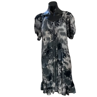 Pippie beach  Womens  Size M Casual Dress Black  / Grey / White 