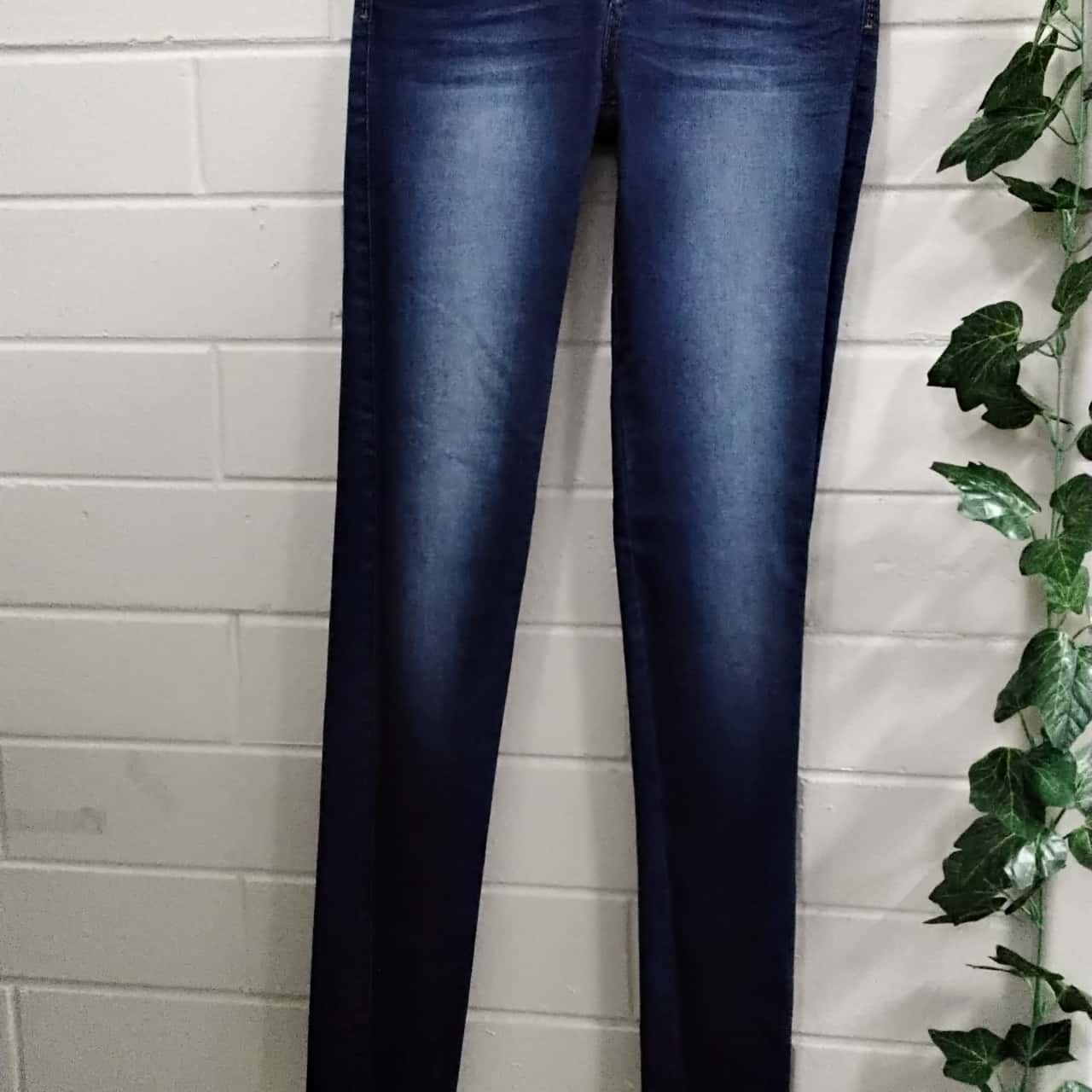 Womens Size 10 Skinny Jeans Blue Studio F