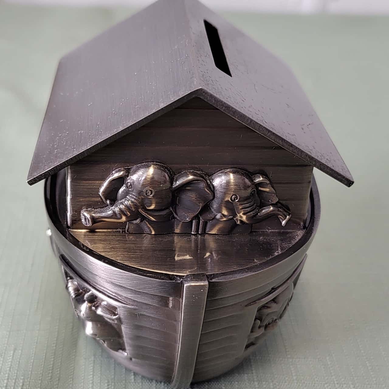 Taurus Money Box Noah's Ark Money Box(s) - Used Good | Salvos Stores