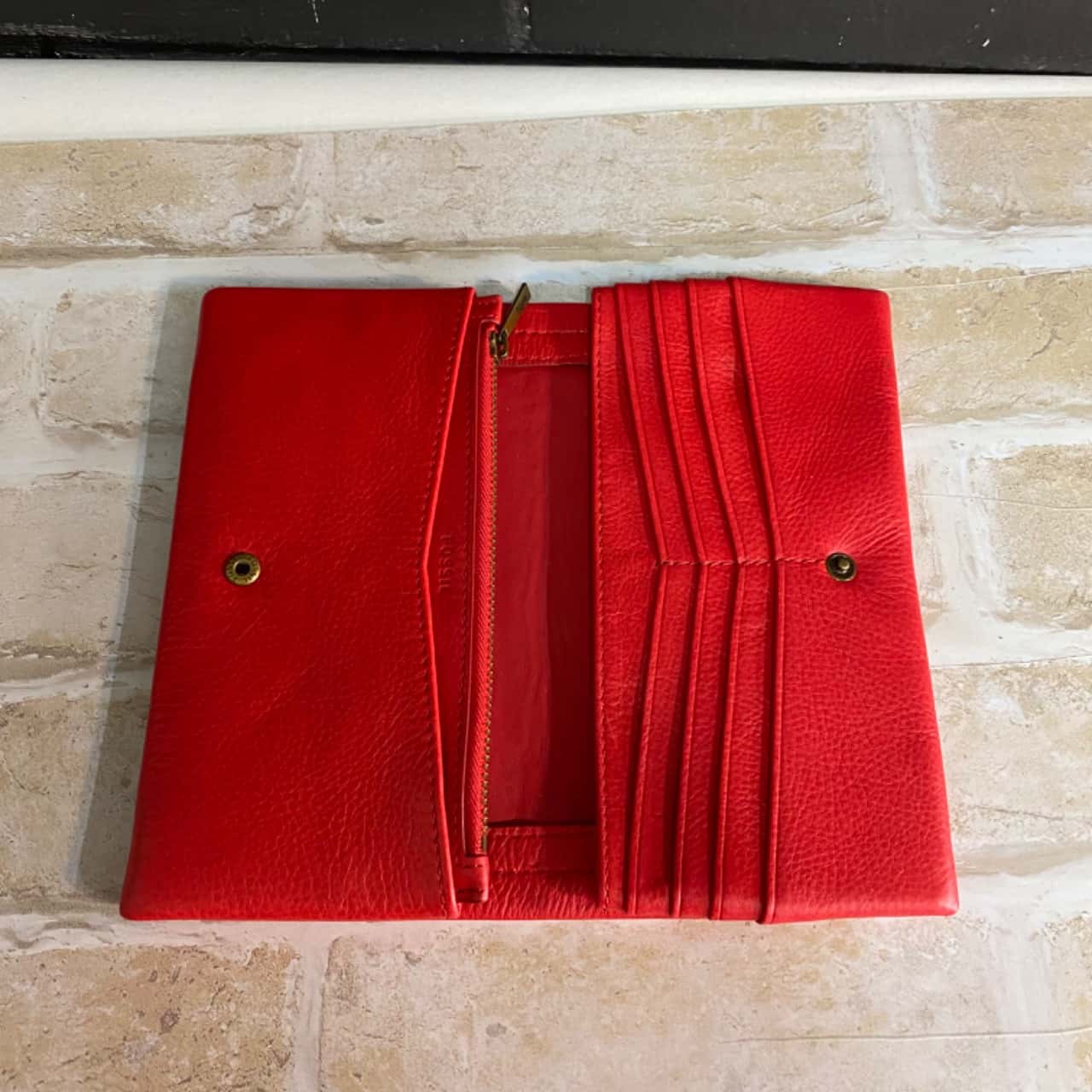 Fossil Womens Red Purse with Zip(s)