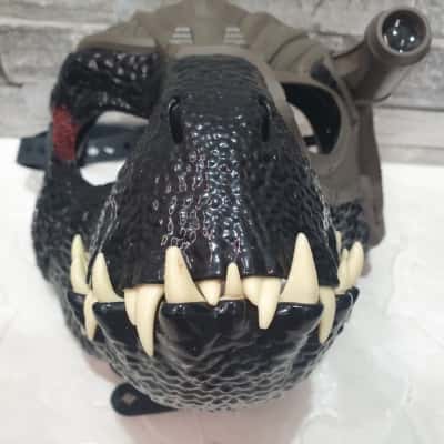 Jurassic World Indoraptor Dino Tracker 