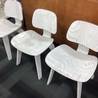 Set of 6 Mid Century Style Moulded Plywood Dining Chairs - White Wash Finish