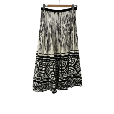 imagination skirt, size S