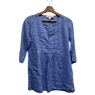 Perri Cutten Womens  Size 8 Blue shirt