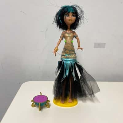 Ghouls Rule Cleo De Nile Monster High Doll 