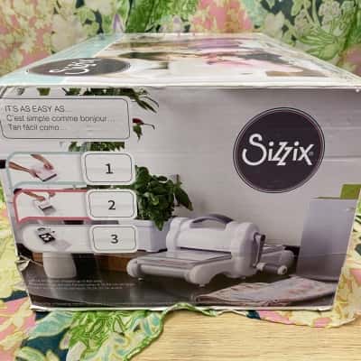 Sizzix Scrapbooking Die Cutting & Embossing Machine
