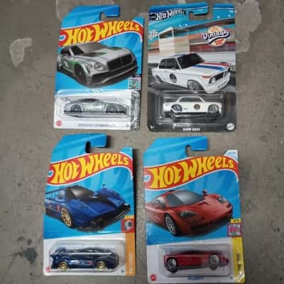 Hot Wheels Assorted x 4