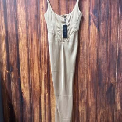 White Fox Size M Beige semi formal dress new 