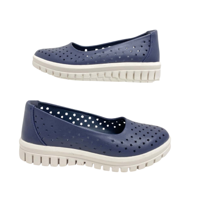 Taking Shape Womens  Size 38 Blue Flat Shoes